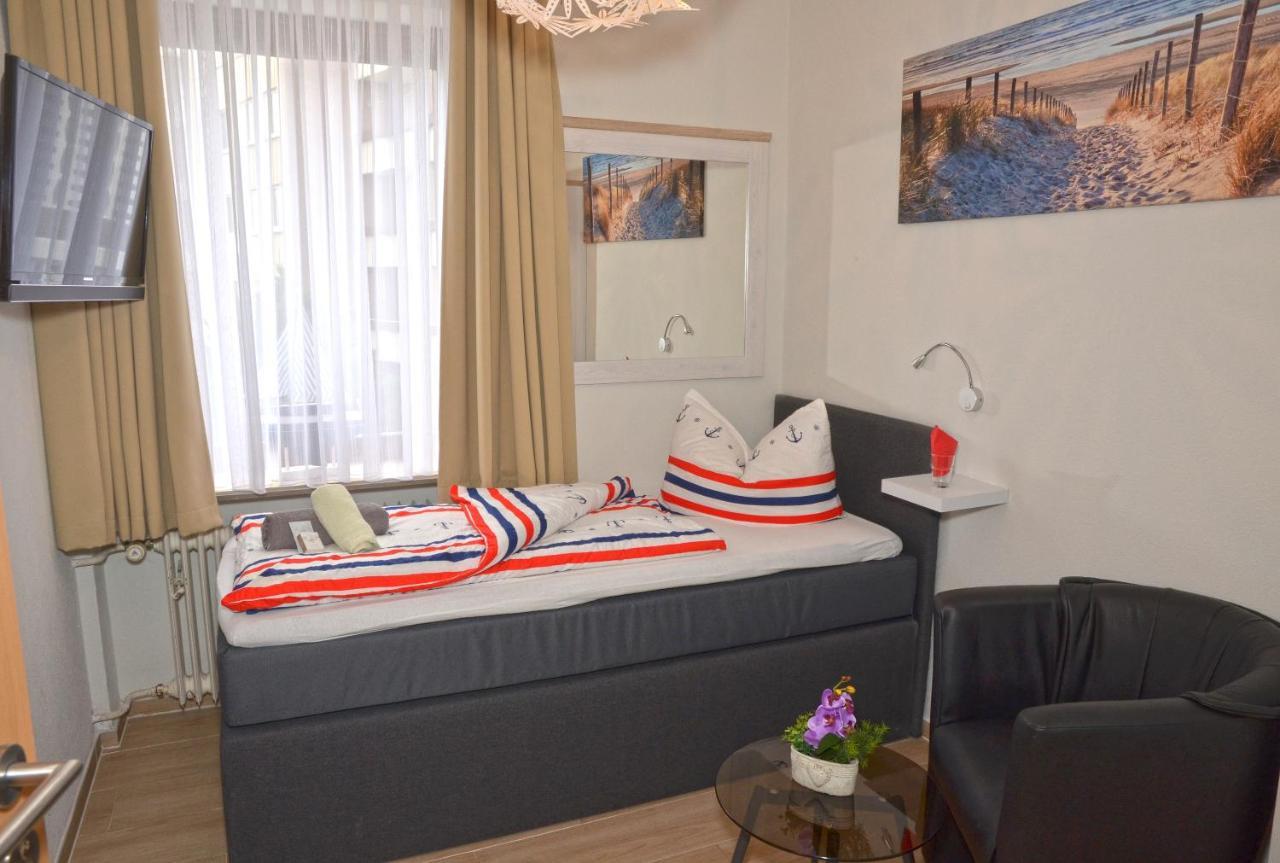 Hotel Zur Seerobbe Cuxhaven Extérieur photo