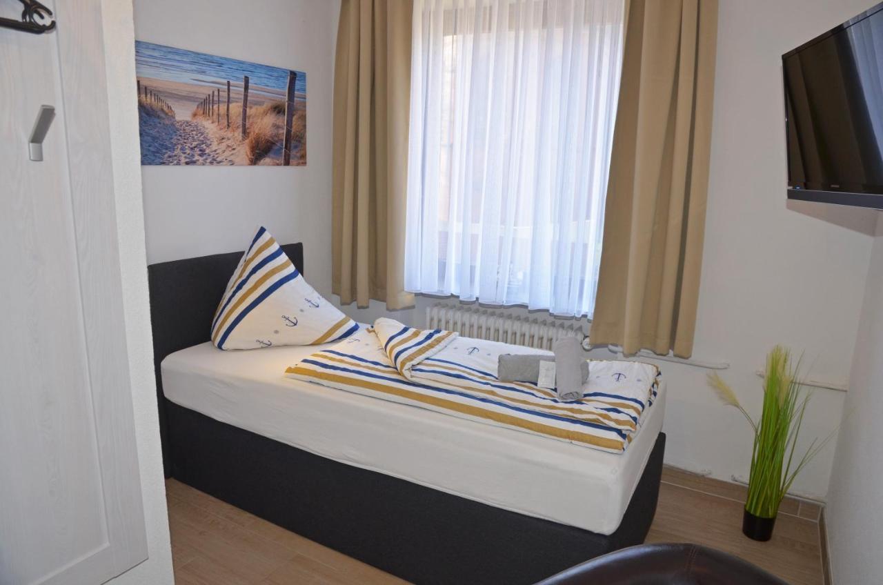 Hotel Zur Seerobbe Cuxhaven Extérieur photo